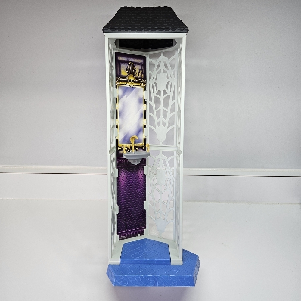 Monster High Deadluxe School Bathroom with Sink & Mirror Replacement Tower